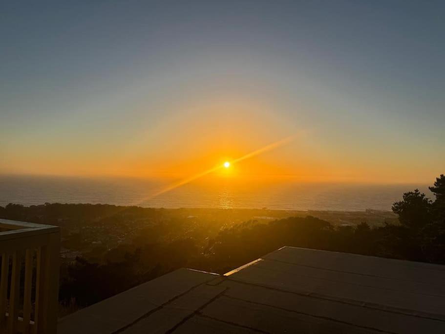 Charming 2Br 1Bath Sofabed With Mountain Sunset And Ocean Views Apartment Pacifica Exterior photo